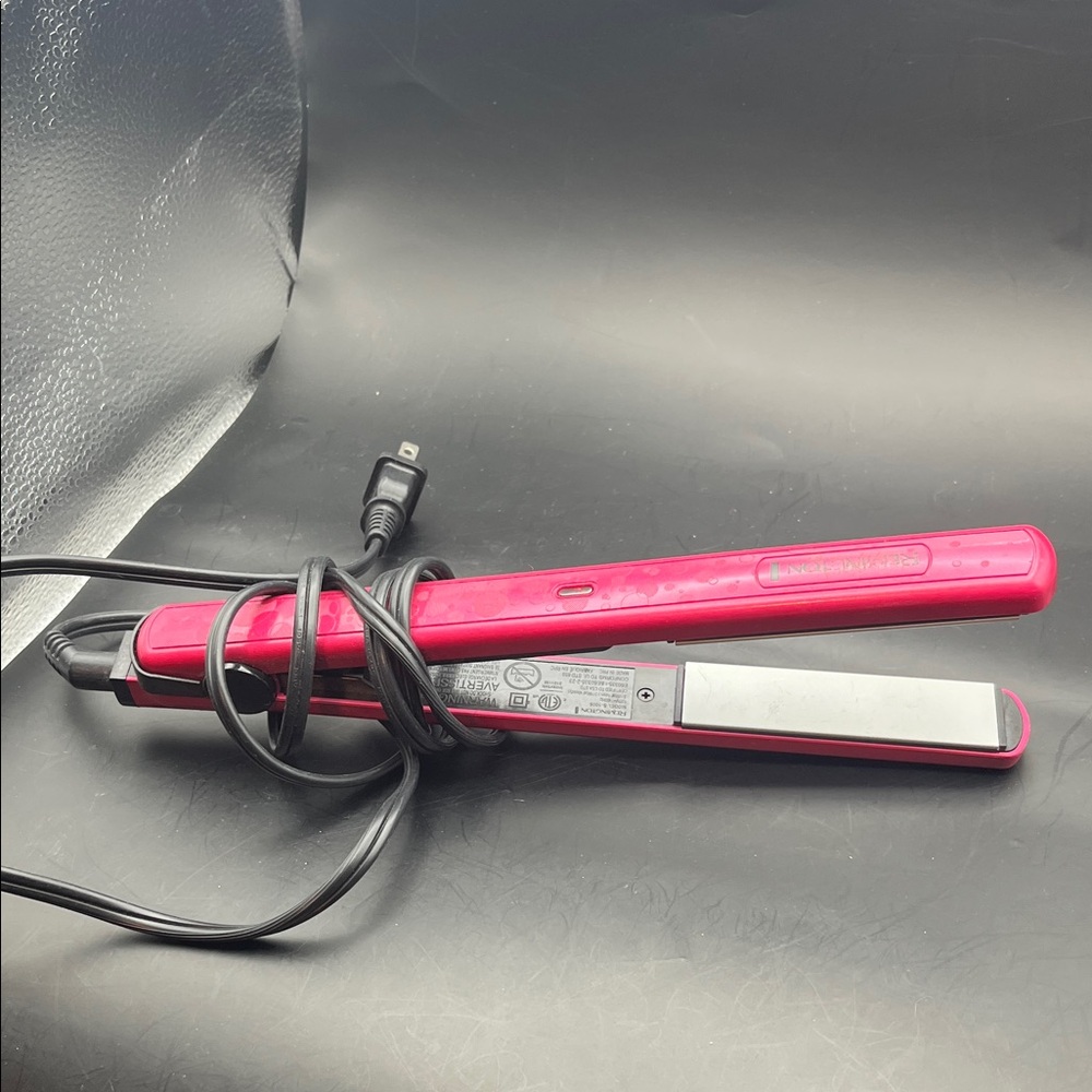 Remington Pink Ceramic Hair Straightener